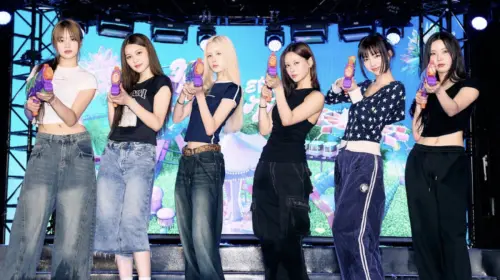 幻藍小熊「濕身大解放」！火辣畫面全被拍　她獻出第一次：玩嗨了
