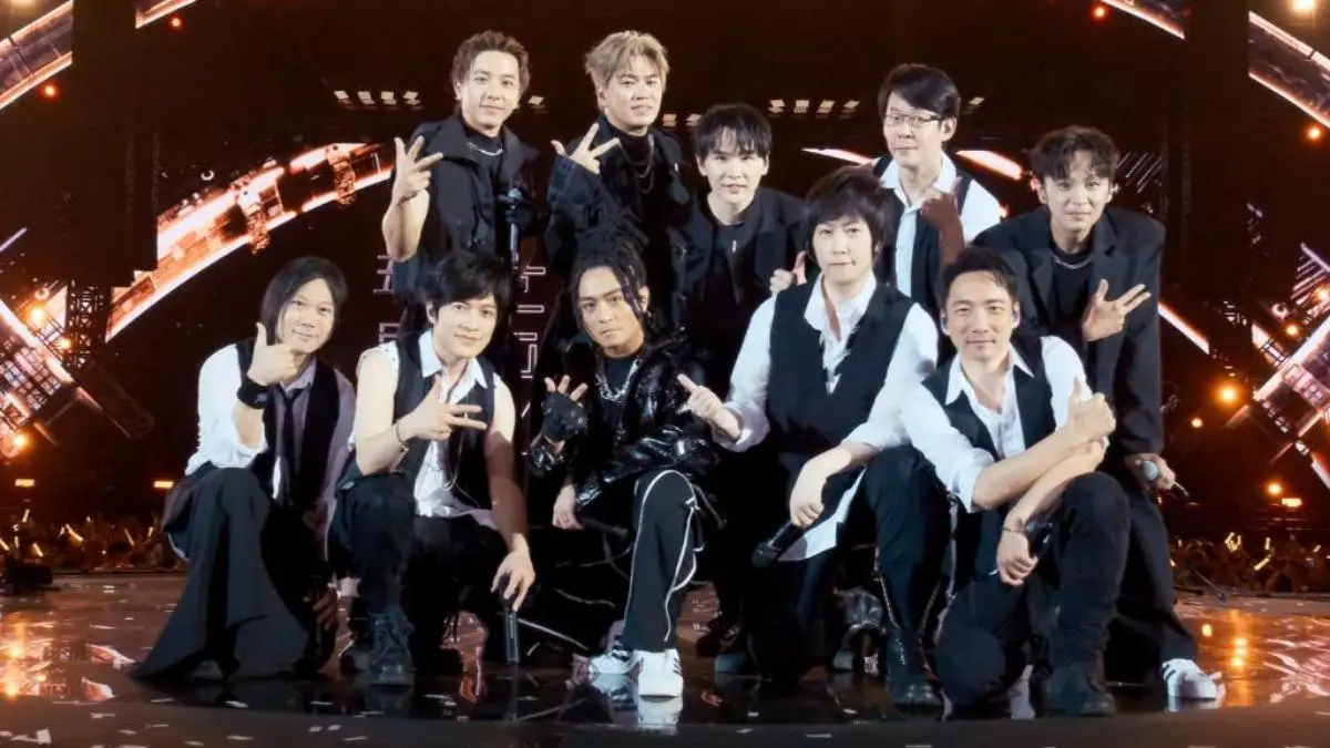 ▲五月天今（29）日第3天演出登上台北大巨蛋，Energy擔任驚喜嘉賓，阿信眼巴巴地求加入Energy，原因是想再得到金曲獎座，「要是我昨天就加入，我今天就拿了！」幽默自嘲逗樂全場。（圖／相信音樂提供）