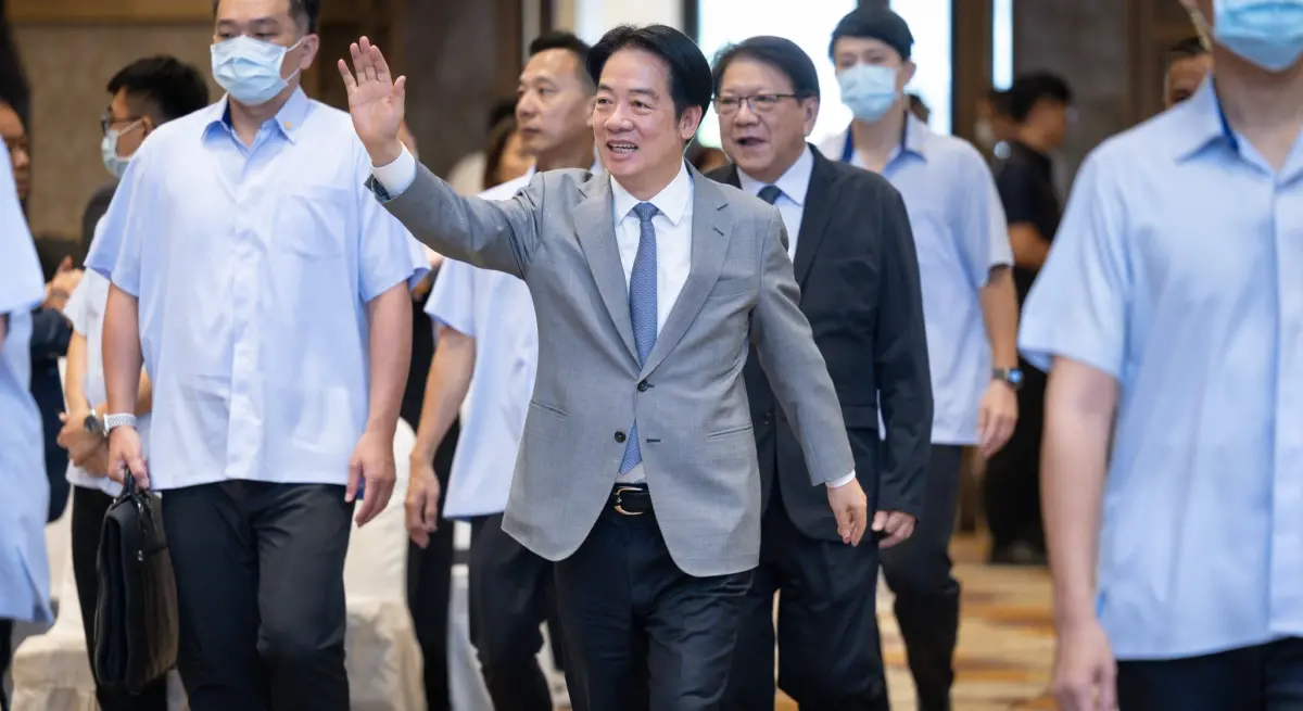 ▲賴清德啟動團結十講，呼籲台灣團結。（圖／翻攝賴清德臉書）