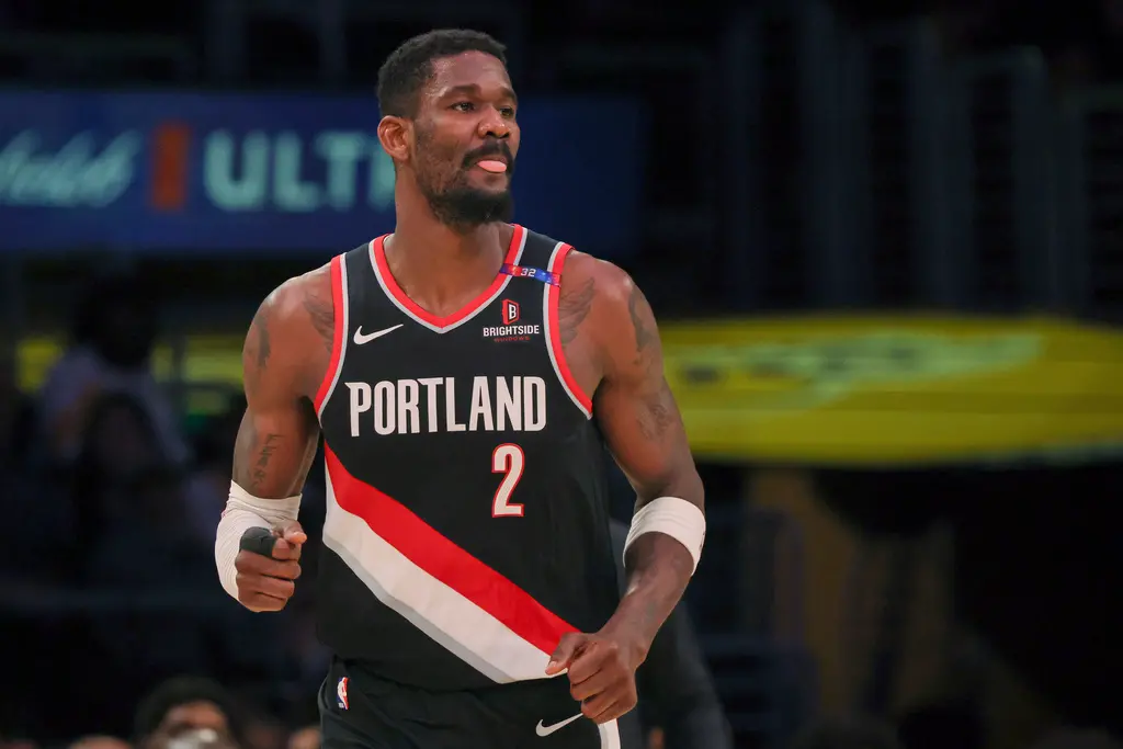 ▲根據湖人記者Dan Woike透露，Luka對能與Ayton一起打球感到十分開心。對此回顧2018年選秀也將有11名球員效力過湖人。（圖／美聯社／達志影像）