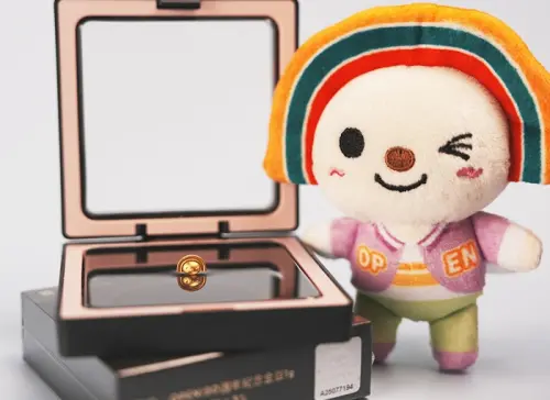 ▲囤金保值熱潮不減，7-11限量推出「OPEN! 20周年紀念金豆1g」，預購價5680元。（圖／業者提供）