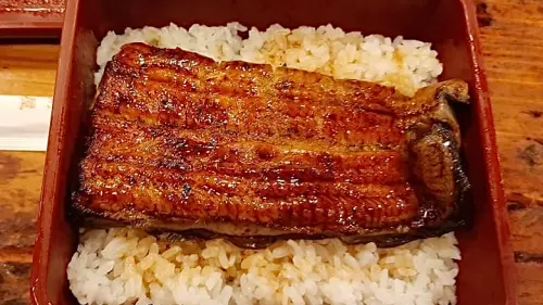肥前屋鰻魚飯歇業!老饕罵爆「鰻魚刺、桌子黏」敗筆:早挺不下去