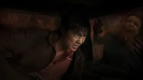 ▲《屍殺泰拳》講述前泰拳選手迎戰恐怖喪屍大軍，展開攸關生死的決鬥故事。（圖／Netflix提供）