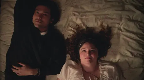 ▲麗娜鄧罕與《新娘百分百》製作團隊聯手推出新影集《真愛太用力》。（圖／Netflix提供）