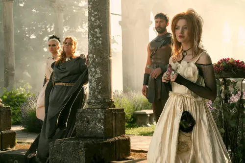 ▲Netflix奇幻影集《睡魔》第2季將分成兩輯上架，第一輯將於7月3日上線，第二輯則在7月24日上線。（圖／Netflix提供）