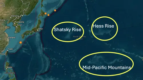 ▲專家表示，太平洋的海底高原和海底山脈，外型像龍的特色，剛好和《我看見的未來》相呼應。（圖／郭鎧紋提供）