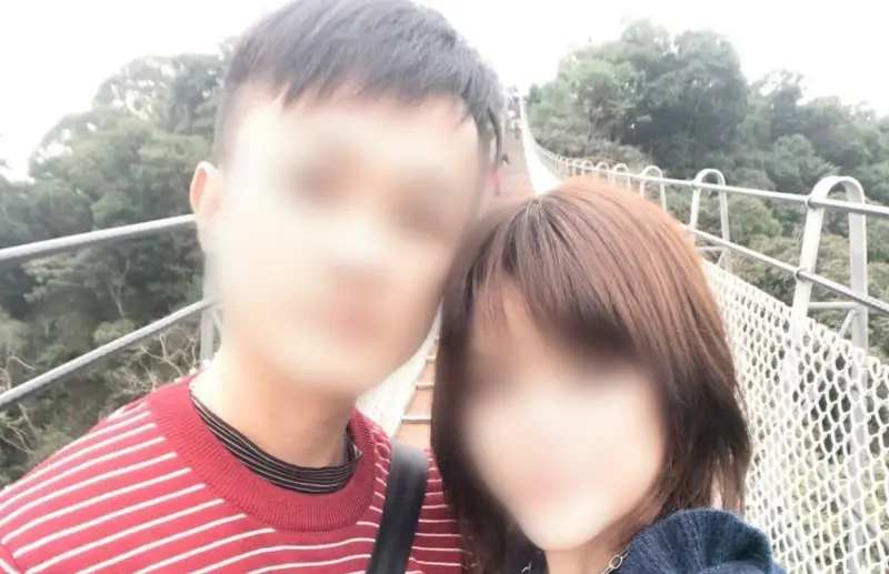 ▲黑貓宅急便命案被害人陳姓男子與太太合照。（圖／翻攝臉書）