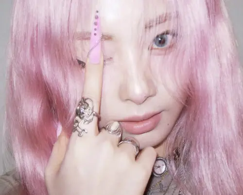 ▲子瑜全新專輯造型曝光。（圖／TWICE IG）