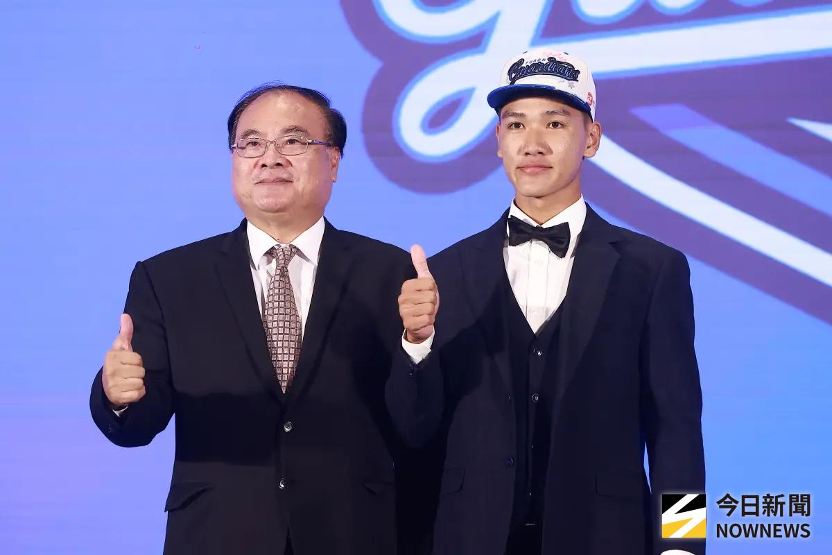 ▲中華職棒2025選秀會第二輪，富邦悍將挑中穀保家商外野手劉承佑。（圖／記者葉政勳攝 ,2025.06.30）