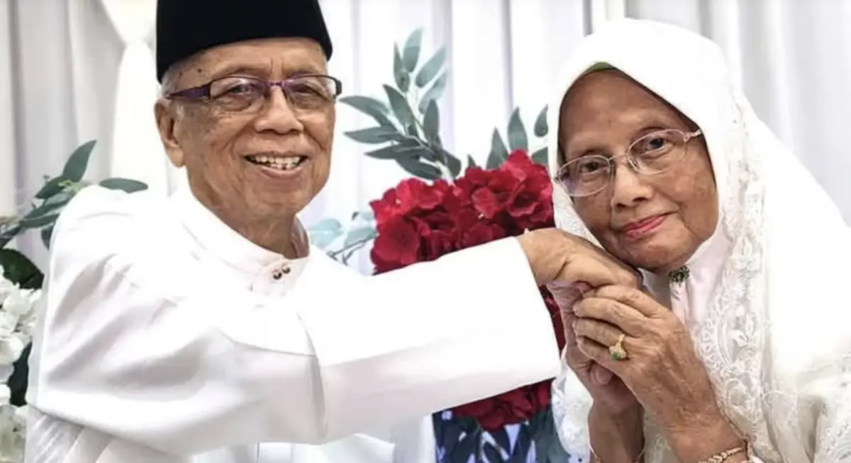 ▲馬來西亞一對分開50年的老同學，近期重逢並共結連理。（圖／翻攝自陽光日報）