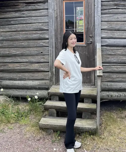 ▲查理和老公移居瑞典生活。(圖/翻攝自查理IG) ▲查理和老公移居瑞典生活。(圖/翻攝自查理IG)