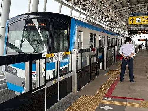 ▲越南胡志明市地鐵增班應對上班潮，7月1日起將會加開列車。（圖／翻攝自維基百科）