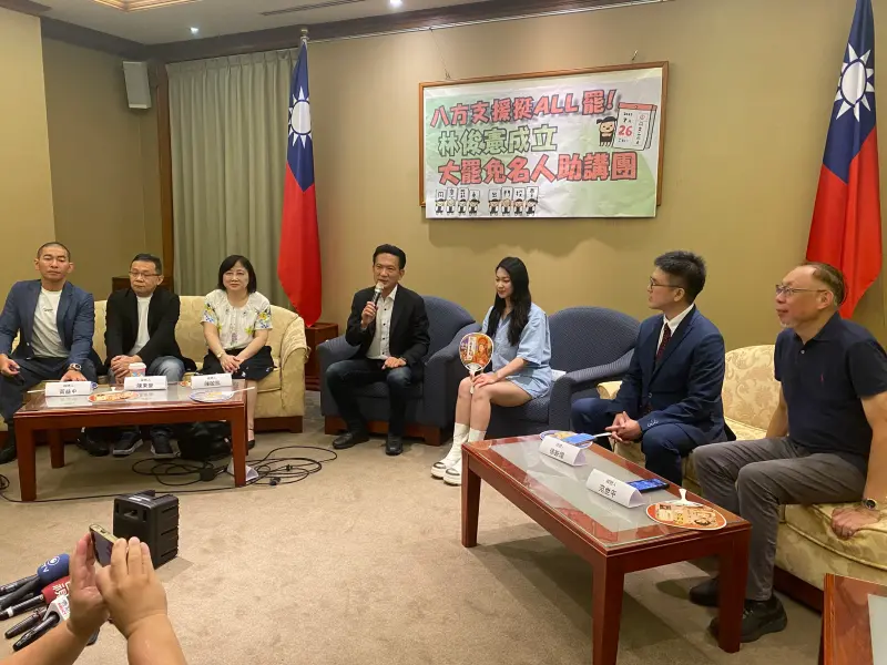 ▲林俊憲組成大罷免助講團，將全台巡迴協助罷團做最後衝刺。（圖／記者陳威叡攝，2025.07.01）