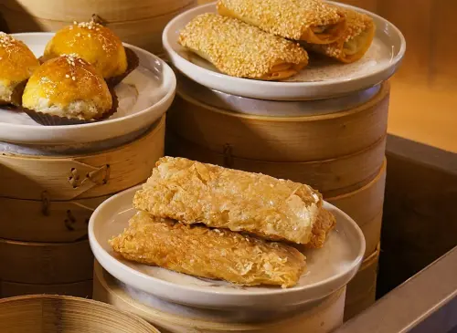 ▲「神旺潮品集．忠孝旗艦店」即日起至8月31日快閃推出「食力爆發 港點推車吃到飽」餐飲優惠活動。（圖／神旺提供）