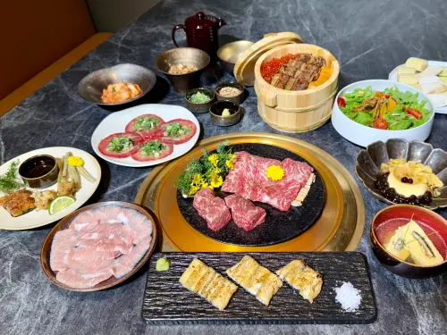 肥前屋鰻魚飯熄燈!胡同燒肉開吃日本「四代目菊川」桌邊現烤鰻魚 ▲「STAR HUTONG 星胡同」攜手逾90年歷史日本米其林餐盤推薦鰻魚名店「四代目菊川」,開吃「名古屋航線料理」。(圖/記者蕭涵云攝)