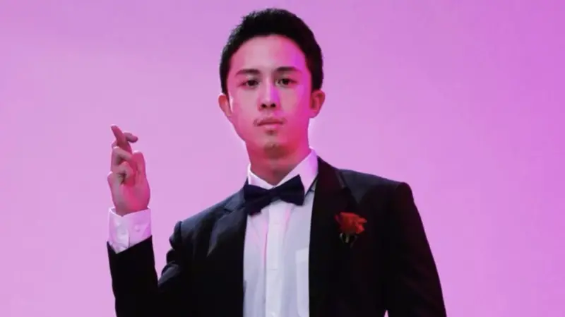 孫安佐停工1個月後再現身街頭！滿臉鬍渣嘆：家庭問題很不容易