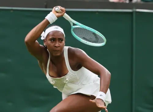 ▲女單世界排名第三、美國網球新星高芙（Coco Gauff）高芙在美網前夕與冠軍教練戴利分手，並引進莎巴倫卡御用生物力學專家，盼解決發球瓶頸。（圖／美聯社／達志影像）