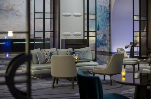 ▲台北萬豪酒店Lobby Loung推出肉食吃到飽活動，肋眼牛排與醬烤豬肋排二擇一。（圖／台北萬豪提供）