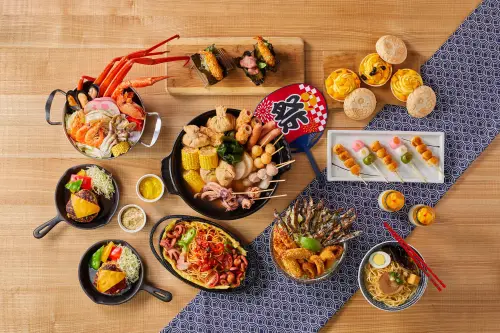▲50樓Cafe將推出「日本屋台祭」，遊日必吃的美食一次上桌，拉麵、松葉蟹海鮮鍋、漢堡排等全都可吃到飽。（圖／50樓Cafe提供）