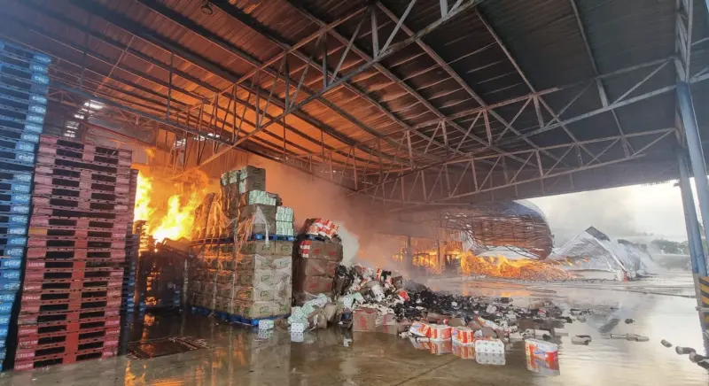 ▲泰國工安悲劇最終釀成8死2失蹤、逾20人受傷的慘劇。（圖／翻攝自消防局臉書）