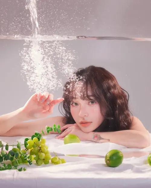 ▲林襄表示想在末日前,把美照全部發一遍。(圖/翻攝自林襄IG) ▲林襄表示想在末日前,把美照全部發一遍。(圖/翻攝自林襄IG)