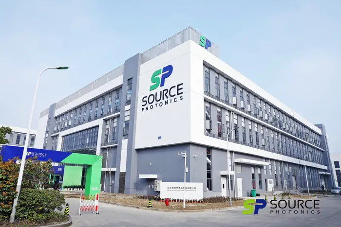 ▲中國印刷電路板公司「東山精密」傳出將以240億元高價收購老牌光通訊廠「索爾思光電」。（圖╱取自中國自媒體）