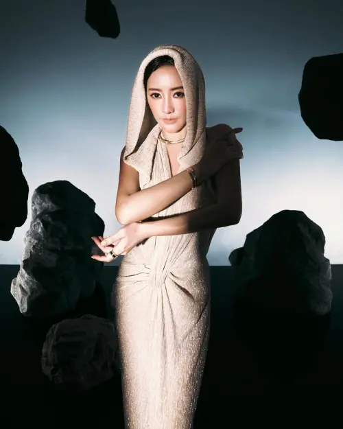 ▲關穎受好友藍心湄之邀，重新出山。（圖／翻攝自關穎IG）