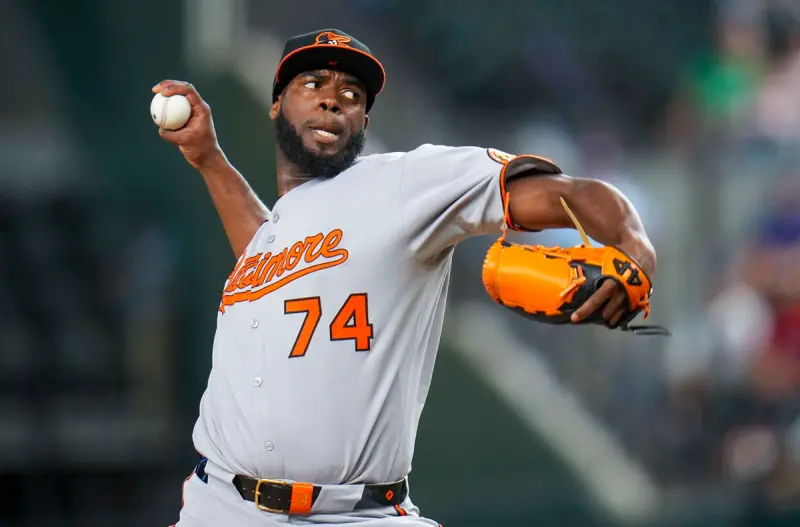 ▲巴爾的摩金鶯終結者Felix Bautista因右肩不適，於今被球隊列入15天傷兵名單。（圖／美聯社／達志影像）