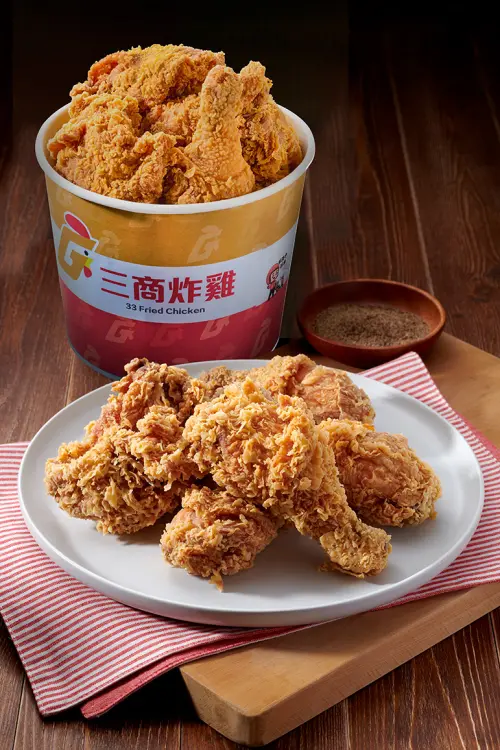 ▲炸雞腿30元！三商炸雞腿「買5送6」、雞塊「買一送一」，2019年生日送薯條三大優惠開吃。（圖／三商餐飲提供）