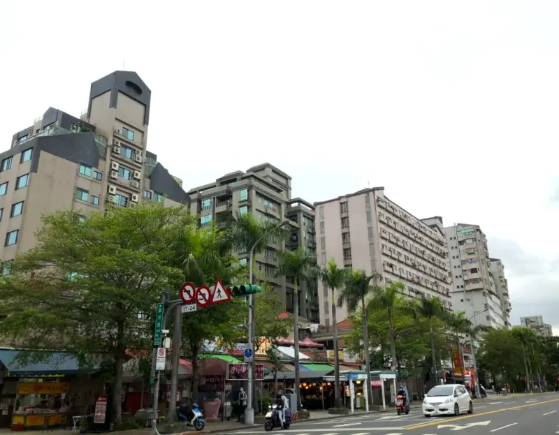 ▲房價高漲，根據聯徵中心第一季房貸資料，及4月勞退新制「平均提繳工資」數據，台北市勞工個人平均月薪約為5.46萬元，房貸平均月付就要8.05萬元，不吃不喝也繳不起！（圖／台灣房屋提供）