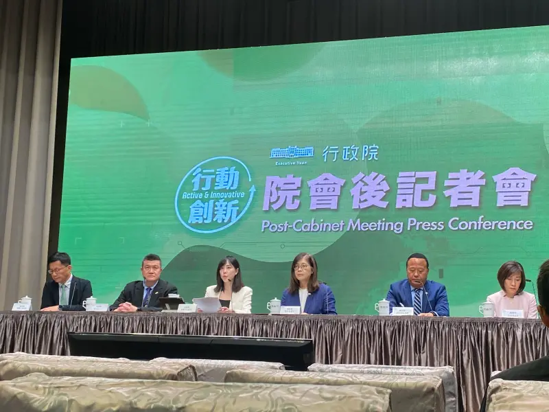 不只升等商務艙！預告更多敬軍優惠　卓揆：國軍值得全體國人尊敬