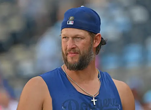 ▲洛杉磯道奇的左投柯蕭（Clayton Kershaw），無預警宣布將於2025年球季結束後高掛球鞋，結束長達18年的大聯盟生涯，除了獲獎無數，台灣球迷也稱呼他為「書僮」，而這個由來全是因為周星馳的知名電影《唐伯虎點秋香》的1句台詞。（圖／路透／達志影像）