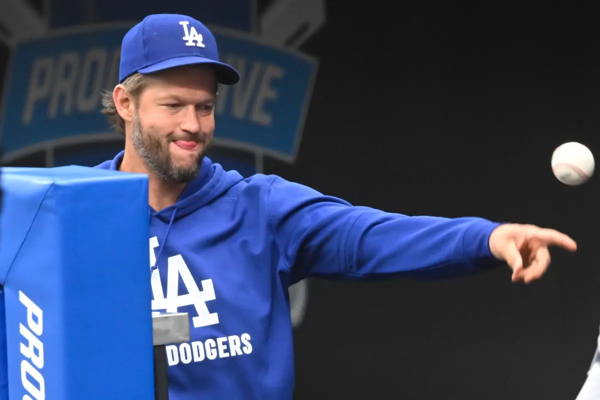 ▲柯蕭達成3000K里程碑外，與妻子艾倫長年投入慈善組織Kershaw Challenge，每年募得數百萬美元善款，實現援助非洲夢想，場內場外皆展現傳奇球星的影響力。（圖／路透／達志影像）