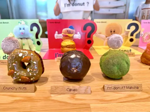 ▲左起：焦糖巧克力脆脆堅果88元、可可78元、抹茶68元。（圖／記者蕭涵云攝）