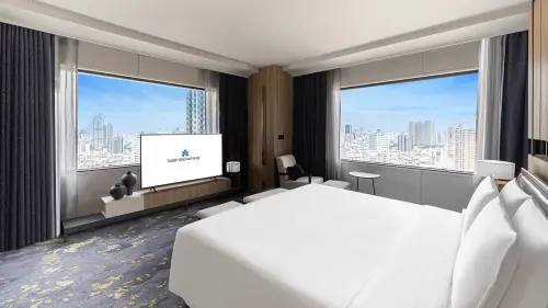 ▲高雄日航酒店攜手奢華品牌HR 赫蓮娜，獻上期間限定「盛夏奢活」旅宿提案，聯名主題午茶同步登場。（圖／高雄日航酒店提供）