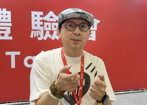 Tim哥認為Switch 2很值得第一時間購入。(圖/記者周淑萍攝) ▲Tim哥認為Switch 2很值得第一時間購入。(圖/記者周淑萍攝)