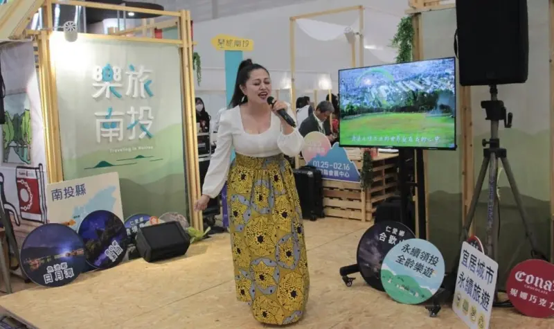▲姑慕‧巴紹未獲金曲獎前，曾在南投縣政府舉辦的活動中表演。（圖／南投縣政府提供，2025.07.04）