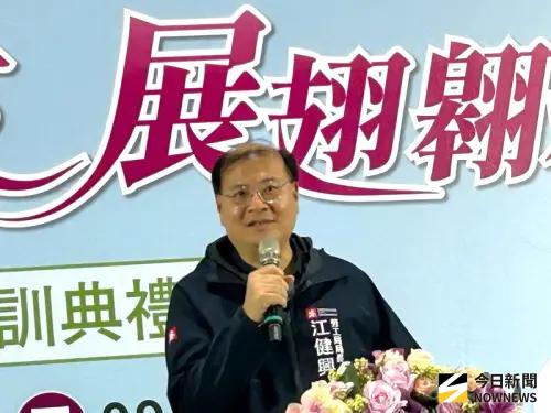 ▲高雄市政府勞工局局長江健興致詞。(圖／記者黃守作攝，2025.07.04)