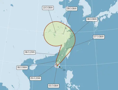 ▲丹娜絲颱風路徑北上中，目前已發布海上警報，氣象署預估最快今天深夜會發布陸警。（圖／中央氣象署）