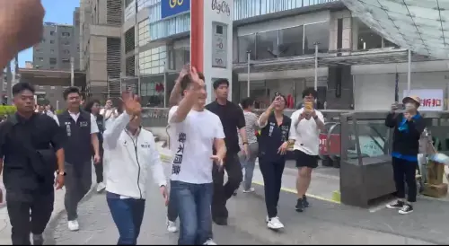 ▲台北市長蔣萬安首度赴新竹合體高虹安反制大罷免。（圖／讀者提供）