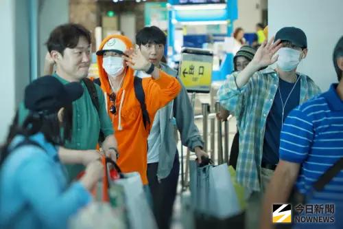 ▲SUPER JUNIOR（簡稱：SJ）子團SJ-D&E東海、銀赫來參加第17屆「高雄啤酒節」。（圖／讀者提供）