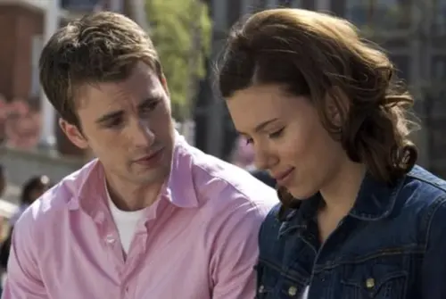 ▲《豪門保姆日記》是史嘉蕾喬韓森（右）與克里斯伊凡（左）難得一度在電影裡配成一對。（圖／摘自IMDb）