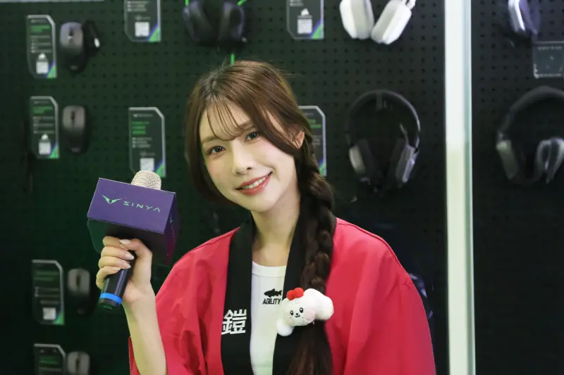 ▲欣亞數位台北八德旗艦店日前開幕，多位人氣一日店長到場盛況空前。（圖／欣亞數位）