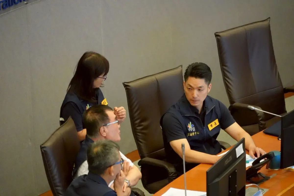 ▲7/7北北基桃正常上班上課，台北市長蔣萬安臉書被灌爆，「大罷免大成功」留言狂刷一排。（圖／台北市政府提供）