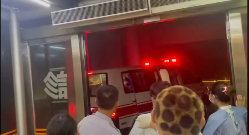 丹娜絲颱風嘉義登陸「吹走」救護車！險撞急診室畫面曝光