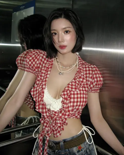 ▲權恩妃被譽為當代當之無愧的「夏日女王」。（圖／翻攝自權恩妃IG）