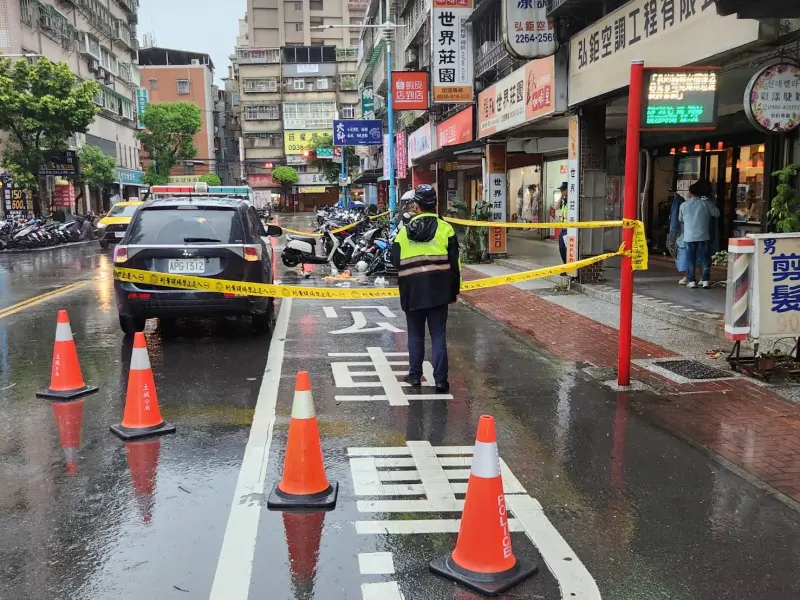 當街砍殺妻和小姨子！土城男伸港投案稱「妻不讓他看小孩」