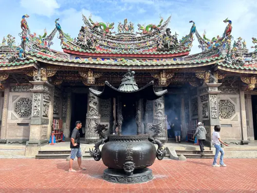 南鯤鯓代天府牌樓,是台南沿海地區香火鼎盛的廟宇。(圖/南鯤鯓代天府) ▲南鯤鯓代天府牌樓,是台南沿海地區香火鼎盛的廟宇。(圖/南鯤鯓代天府)