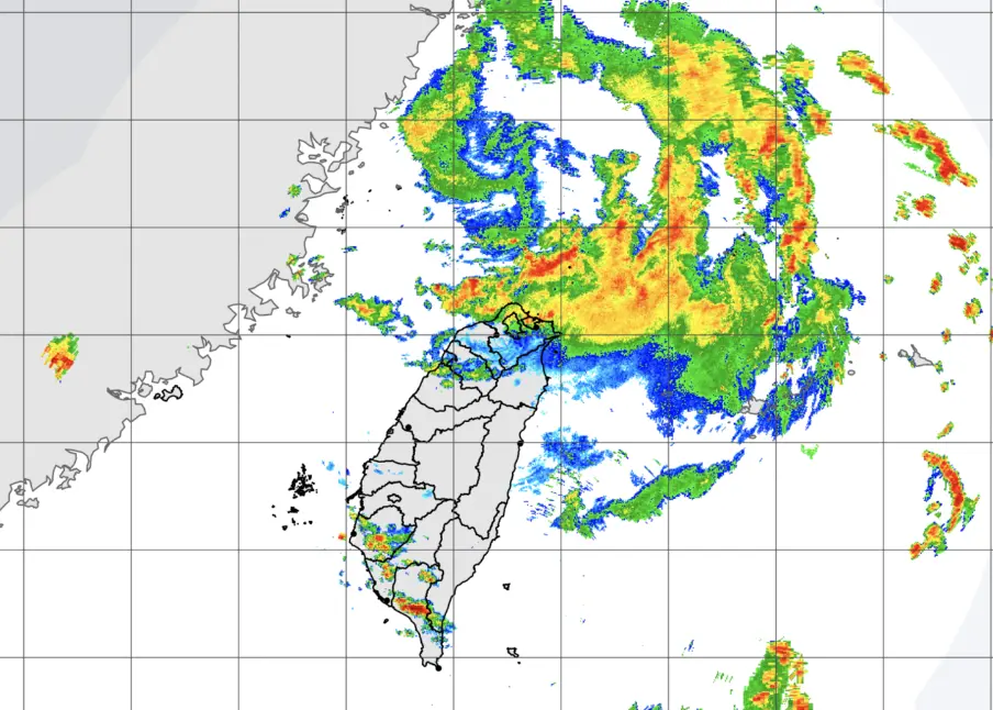 ▲颱風「丹娜絲」遠離台灣，中央氣象署在今（7）日傍晚5時30分解除「海上警報」。（圖／中央氣象署）