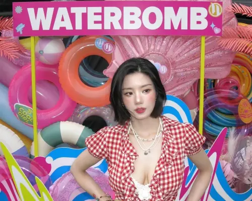 ▲權恩妃Waterbomb太性感引爭議！遭批太暴露　粉絲反駁：穿衣自由。（圖／權恩妃IG）